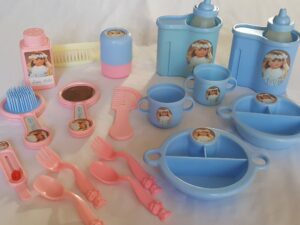 Vintage LISSI DOLLS Little Girl & Boy Doll Feeding & Grooming Set Pink & Blue
