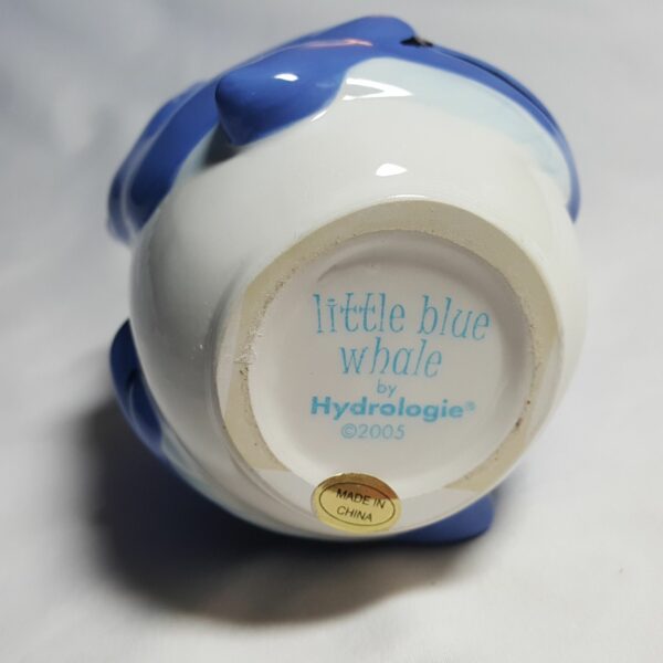 Little Blue Whale-Themed Ceramic Toothbrush Holder & Mug Set With Handle - Image 12