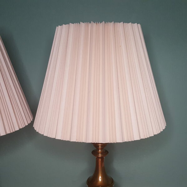 Pair of Green Westwood Ceramic Lamps – Bold Vintage Elegance - Image 5