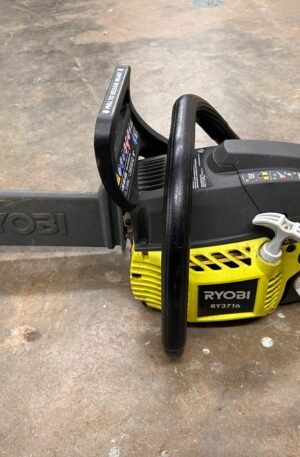 RYOBI 16-inch 37cc 2-Cycle Gas Chainsaw with Heavy Duty Case Runs Great
