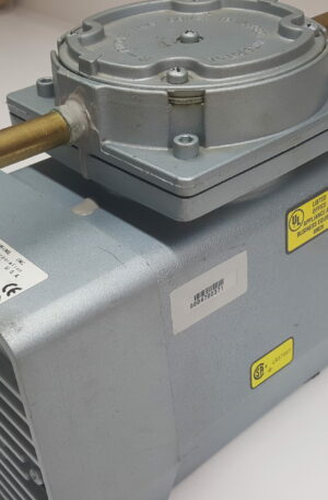 GAST 2Z866 Diaphragm Compressor/Vacuum Pump DOA-P135-AA Good Working Condition