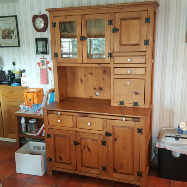 Handcrafted Rustic Amish Hoosier Cabinet – Vintage Kitchen Hutch & Bakers Buffet - Image 2