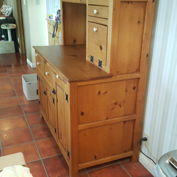 Handcrafted Rustic Amish Hoosier Cabinet – Vintage Kitchen Hutch & Bakers Buffet - Image 6