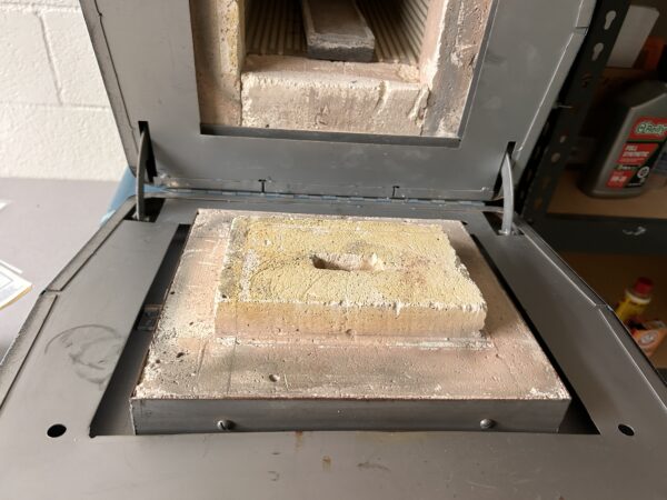 Lindberg Hevi-Duty Lab Furnace Kiln Model 51442-S w/Manual & Cart - Good Working Condition - Image 7