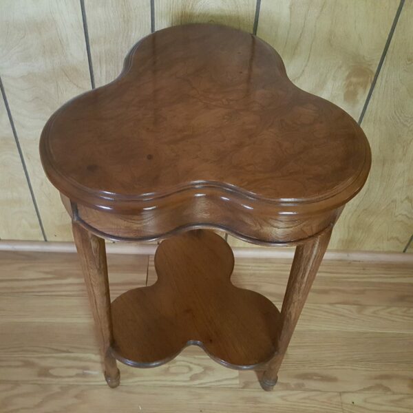 Rare Vintage Lane Cloverleaf Side Table