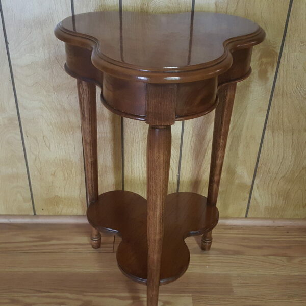 Rare Vintage Lane Cloverleaf Side Table - Image 2