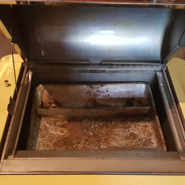 Vintage Kenmore Rolling Rotisserie Grill with Basket & Racks – Mid-Century Outdoor Entertaining Station - Image 7