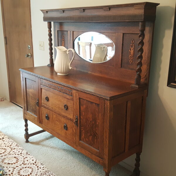 Vintage Quarter-Sawn Oak Sideboard Buffet with Mirror 59"H x 53"W x 18.5"D Early to Mid 20th Century