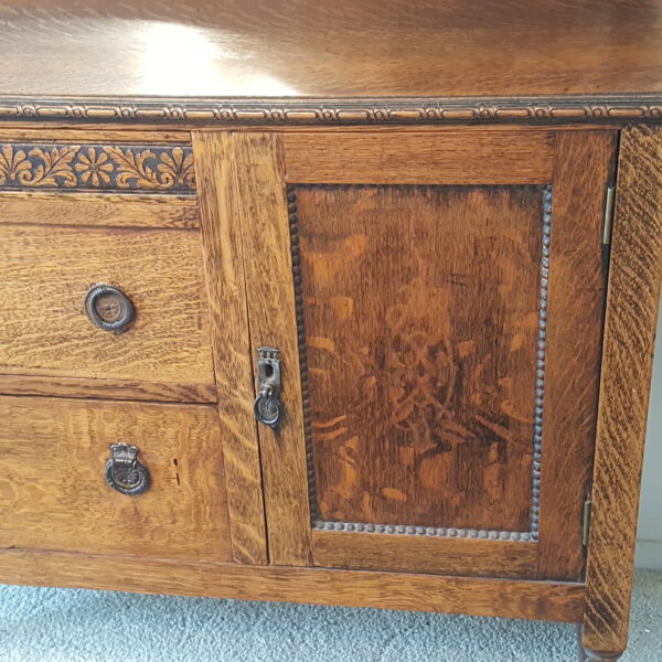 Vintage Quarter-Sawn Oak Sideboard Buffet with Mirror 59"H x 53"W x 18.5"D Early to Mid 20th Century - Image 2