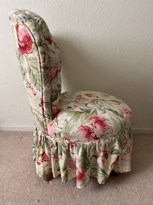 Floral Slipper Chair – Tufted Heart Back & Ruffled Skirt - Image 2