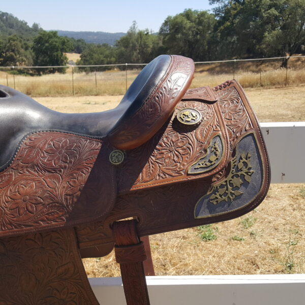 Victor Saddle - 15 3/4" Western Show / Pleasure Saddle - Image 7