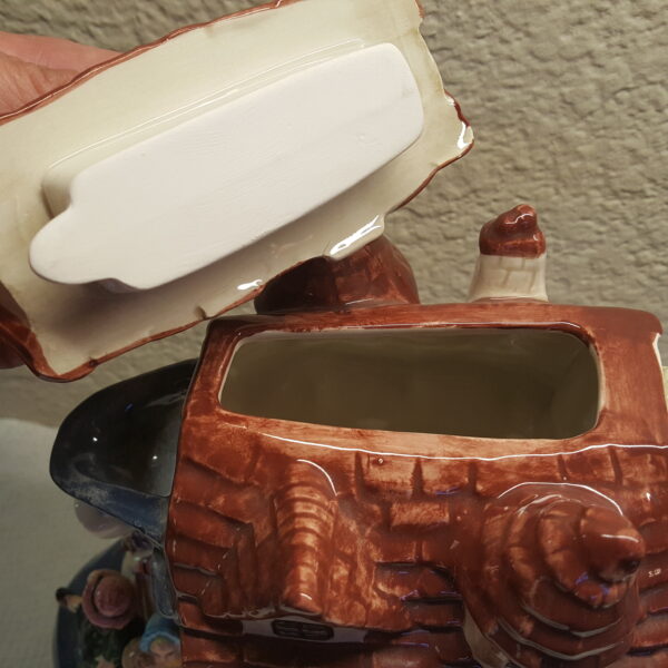 1995 Fitz and Floyd "Old Woman in a Shoe" Teapot – Limited Edition #225/1500 - Image 7