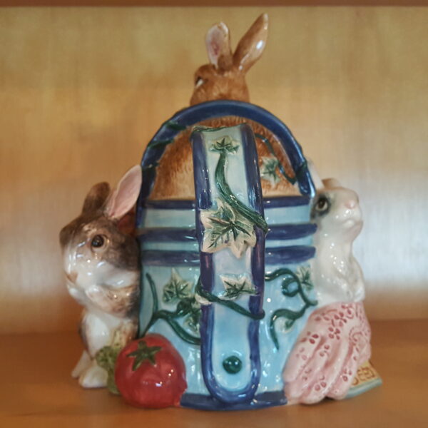 1996 Fitz & Floyd English Garden Bunnies Teapot – 28 oz Garden Watering Can Design – Excellent Condition - Image 4