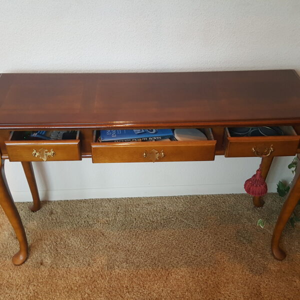Graceful Welcome – Cabriole-Leg Entry Table with Three Drawers, 48″ Cherry Finish - Image 5
