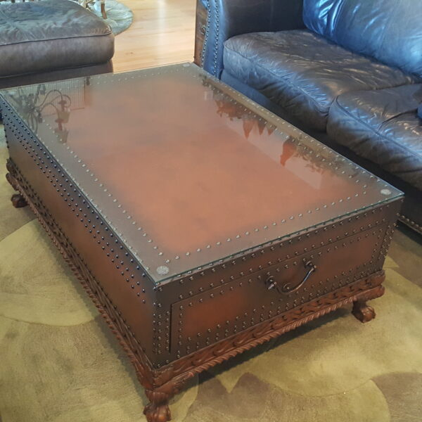 Ralph Lauren Trunk Table – Glass-Topped Treasure Chest with Studded Leather & Hand-Carved Claw Feet - Image 2