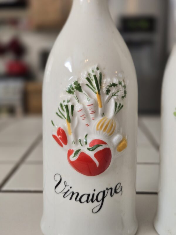 Vintage Revol France Oil & Vinegar Bottles – Hand-Painted Porcelain, 12" Tall – Huile d'Olive & Vinaigre - Image 3