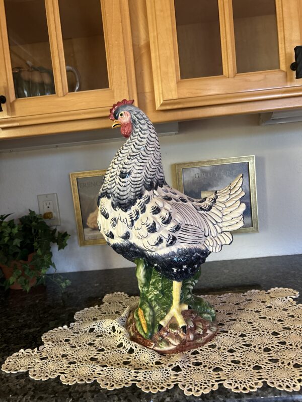 Farmhouse Grandeur – Hand-Painted Italian Ceramic Hen from Vietri (19”)