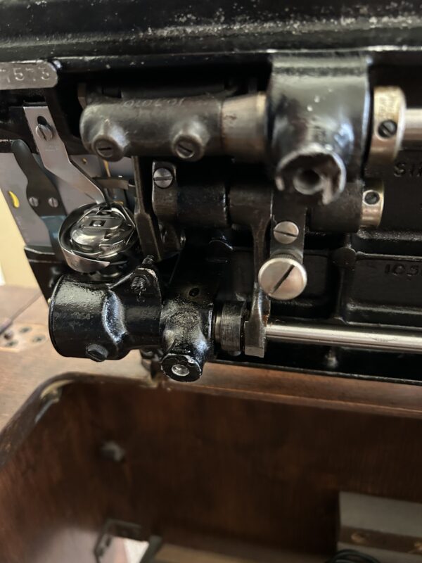 Singer 306K Swing‑Needle Sewing Center – Mid‑Century Craft & Character - Image 6
